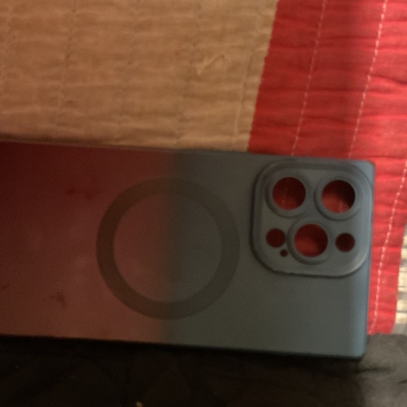 Phone cases - Picture 4 of 7